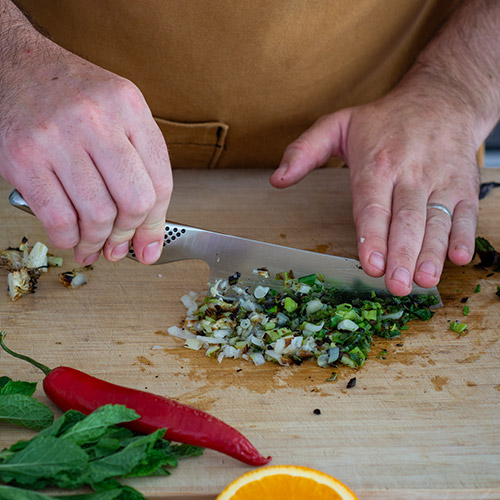 GLOBAL COOKS KNIFE 20CM G-2